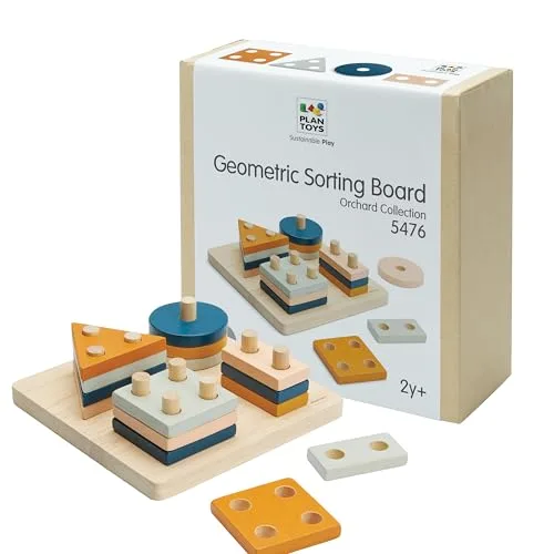 PlanToys Geometric Sorting Board