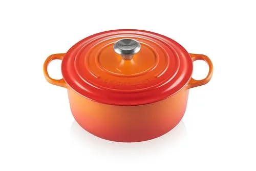 Le Creuset Signature Enameled Cast Iron Dutch Oven, 5.5 qt