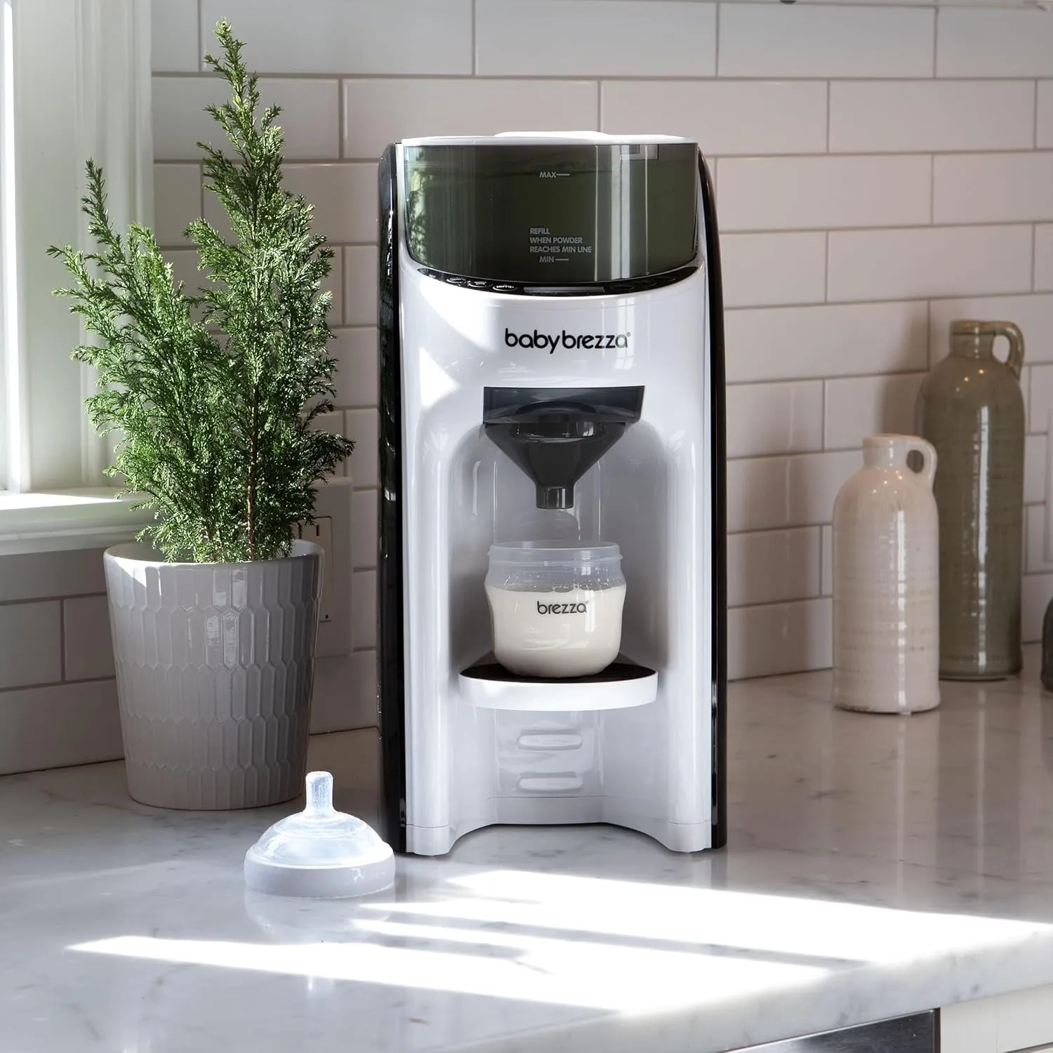 4. Baby Brezza Formula Pro Advanced